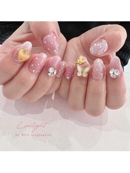 ラズライト(Laslight)/蝶々xビジューxドット