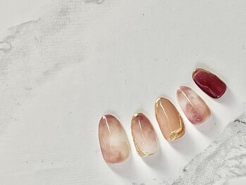 ラグウナ(Laguna)/タイダイネイル