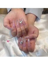 フリル(Frill)/長さだし＋ラメグラデ