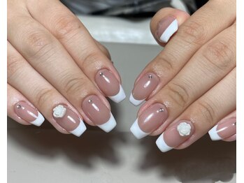 ヴィーナスネイル(Venus Nail)/カラーフレンチ