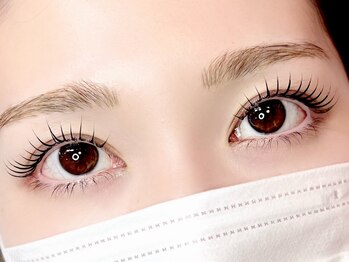 ハピネス(HAPPINESS)の写真/新生活！目元を綺麗にして第一印象UP☆上向きまつげで目元の印象も明るく◎当日予約OK！