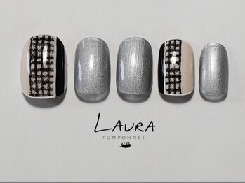 ローラポンポニー(Laura pomponnee)/