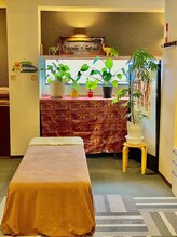 SKP整体 綱島店/広く開放的な施術ルーム