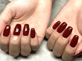 ジュリネイル(JULIE NAIL)/ボルドーワンカラー♪