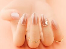 ヴァンネイル(VINGT NAIL nail&eye beauty)/フェミニンなツヤツヤネイル