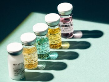 myuraの写真/頑固なテカリと黒ずみ悩みを徹底改善!第一印象は肌で決まる《肌質に合わせたお悩み別フェイシャル¥9800》