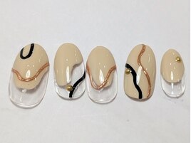 【初回オフ無料】ラインネイル