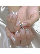 ヒトミネイルズ(Hitomi Nails)/ガラスフレンチ