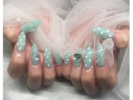 ミント＆ドットネイル