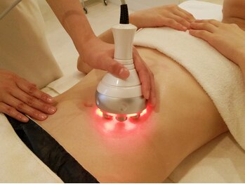 イーズ ミュゼ 梅田本店/ラジオ波