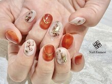 ネイル エミュスト(Nail Emuest)/ニュアンスネイル/yoshimi