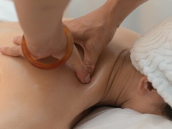 養生道 名古屋駅店の写真/当日予約◎【力強い圧を活かした施術が癖になる♪】東洋医学に基づく洗練された経絡リンパマッサージ。