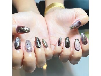 マイショウ 加須店(MY SHOW)/ブラウン×ニュアンスネイル