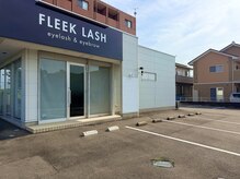 フリークラッシュ 高崎(FLEEK LASH)/駐車場は敷地内９台