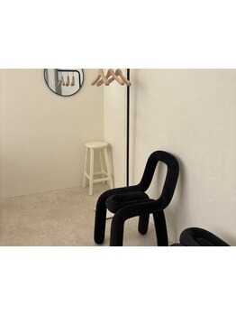 仕事帰り・早朝OKのサロン