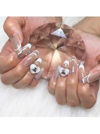 フレンチネイル