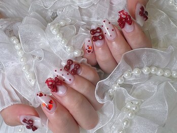 アビス(Abyss)/ハートドットチェックネイル