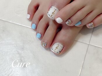 春のホワイトネイル