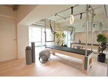 オーサムピラティス(AWESOME PILATES)