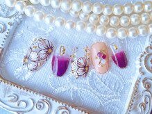 クレールネイル(Clair Nail)の雰囲気（夏の終わりにボタニカルネイルもオススメ！）