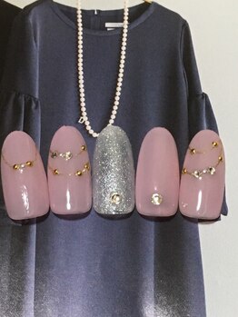 お気軽ビューティエーヴィヒ(Ewig)/2月キャンペーンネイル♪