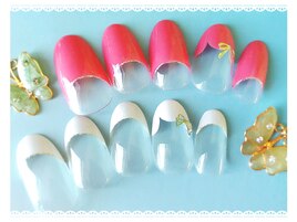 スカラップフレンチネイル
