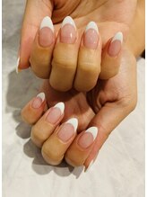 ネイルサロン M/フレンチ　お色の変更可能