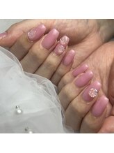 グロウネイル(Glow.Nail)/薔薇ネイル