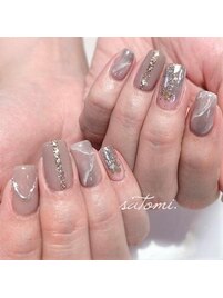 くすみアクセサリーネイル