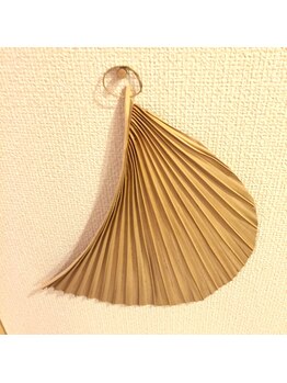 aR整体 ぬちぐすい 表参道/クバ扇【整体/青山/表参道】