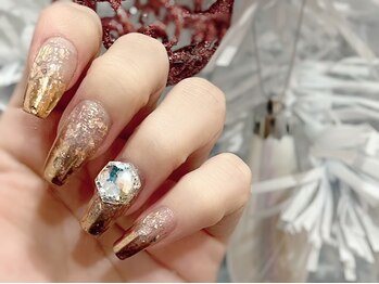 ネイルサロン アール(NAIL SALON R)の写真/【イメージ以上!!】ネイル好きのお客様も大満足のデザイン力で、あなたの"したい"を形にするお手伝い♪