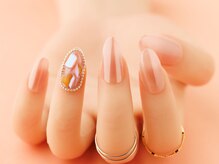 ヴァンネイル(VINGT NAIL nail&eye beauty)/ちゅるんベージュ宝石アート
