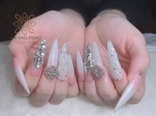 ウメネイルスタジオ(UME NAIL STUDIO)/* 長 さだしやり放題×つけ放題