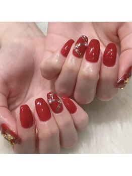 和装にもOK！デザインネイル