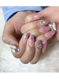 バタフライネイル