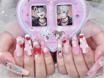 葛葉 いちごネイル スカルプ