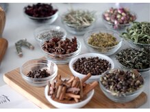 ヨサパーク マル(YOSA PARK MARU)の雰囲気(厳選されたオリジナルハーブで身体に良い物だけを取り入れます◎)