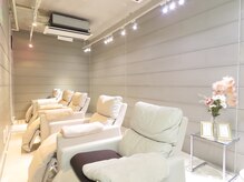 モアエッジ 表参道店(more edge)/【表参道】リクライニングベット