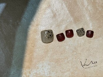 クレー(Klee)/Foot Simple Design