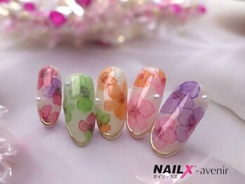 ネイリックス アヴェニール(NAILX avenir)/たらしこみ大人カラフルフラワー