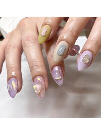 【うるうるぷっくりネイル】