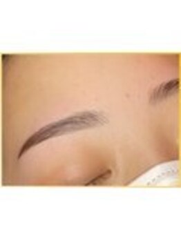 パーフェクトアイ 富山新根塚店(Perfect Eye)/Hollywood Brow Lift