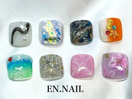 フット　親指アート