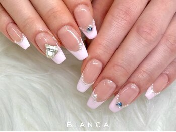 ビアンカ 浦和西口店(Bianca)の写真/色変更OK!理想のネイルが見つかる☆【サンプル豊富な定額コース¥5500~】トレンドをMIXしたデザインが人気★