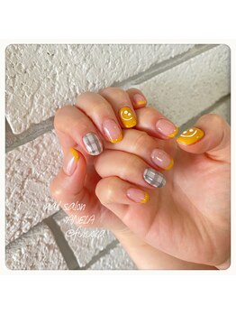 アネラ(ANELA)/ギンガムチェックネイル