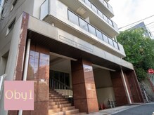 オーバイワン 横浜店/痩身専門サロンOby1　ビル外観