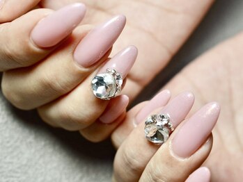 ファン ネイルサロン スクール(Fun)の写真/シンプルだけど存在感がある。Fun nail salon推しのプラスワンジュエリー＊。・個性を引き出す指先に♪