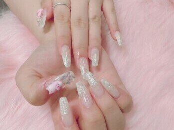 イチイチゼロニ(1102)の写真/ネイル初心者さんへかわいいをお手伝い！モチの良い理想通りのネイルをご提供いたします♪