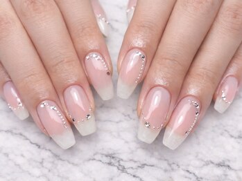 ブリーズ(Breeze)の写真/不揃いの長さや短い爪がコンプレックスの方にもオススメ☆イベントに合わせた長さ出しも◎