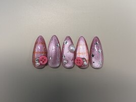 個性派ネイル